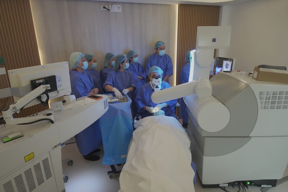 REFRACTIVE PROCEDURE_2
